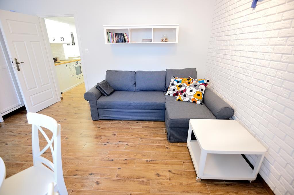 Victus Apartamenty, Askja